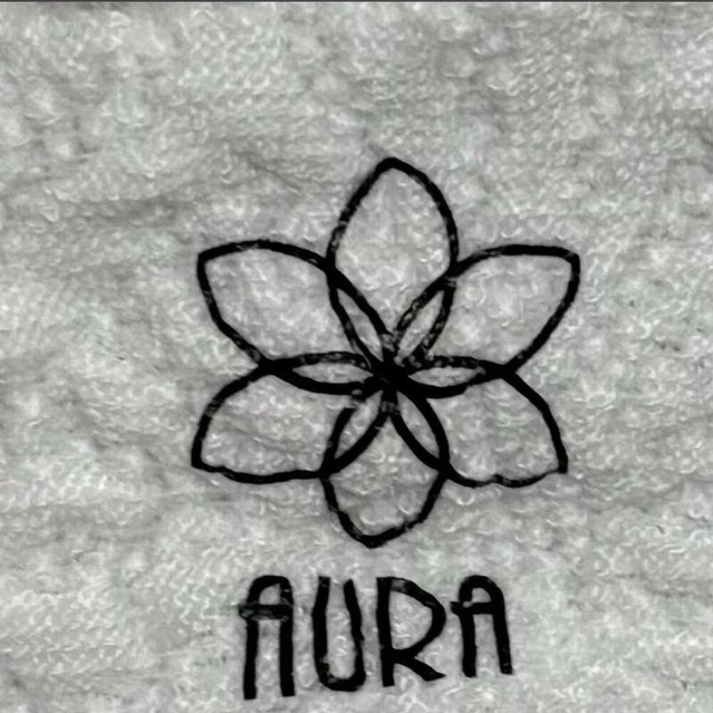 White floral embroidered tank top with square neckline and ruffled straps small - Picture 3 of 3